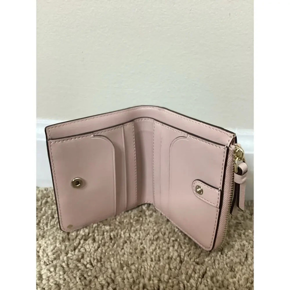 Kate Spade cameron paper rose 1-zip bifold wallet - Picture 3 of 4